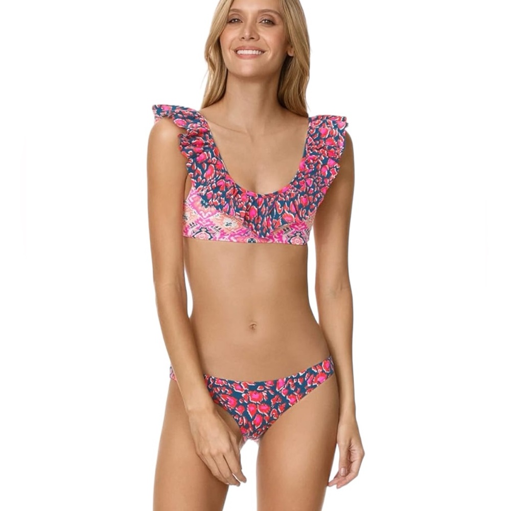 Maaji Youre So Lucky 2pc Ruffle Top and Bikini bottom Med.